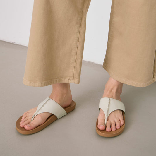The Sak Everly Sandal - Leather - Stone
