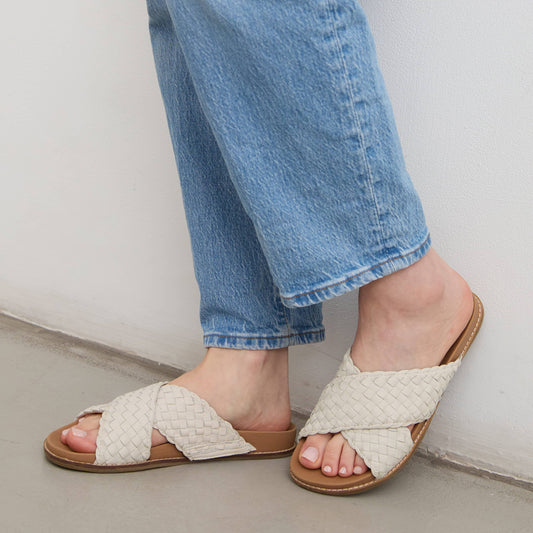 The Sak Penelope Sandal - Leather - Stone Woven