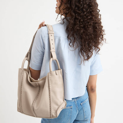 The Sak Los Feliz Medium Tote - Leather - Sand