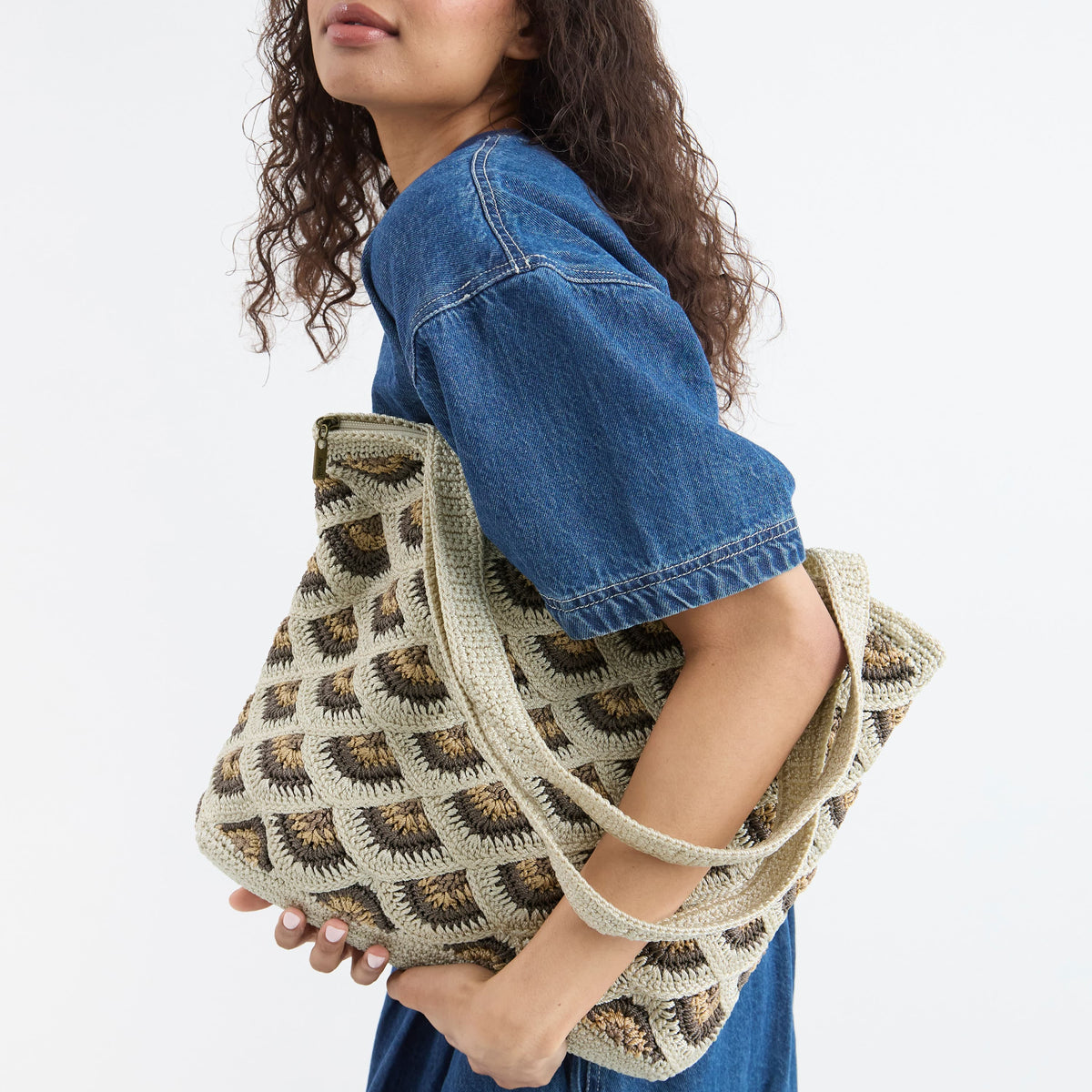 The Sak Sola Carryall Tote - Hand Crochet - Natural Mermaid